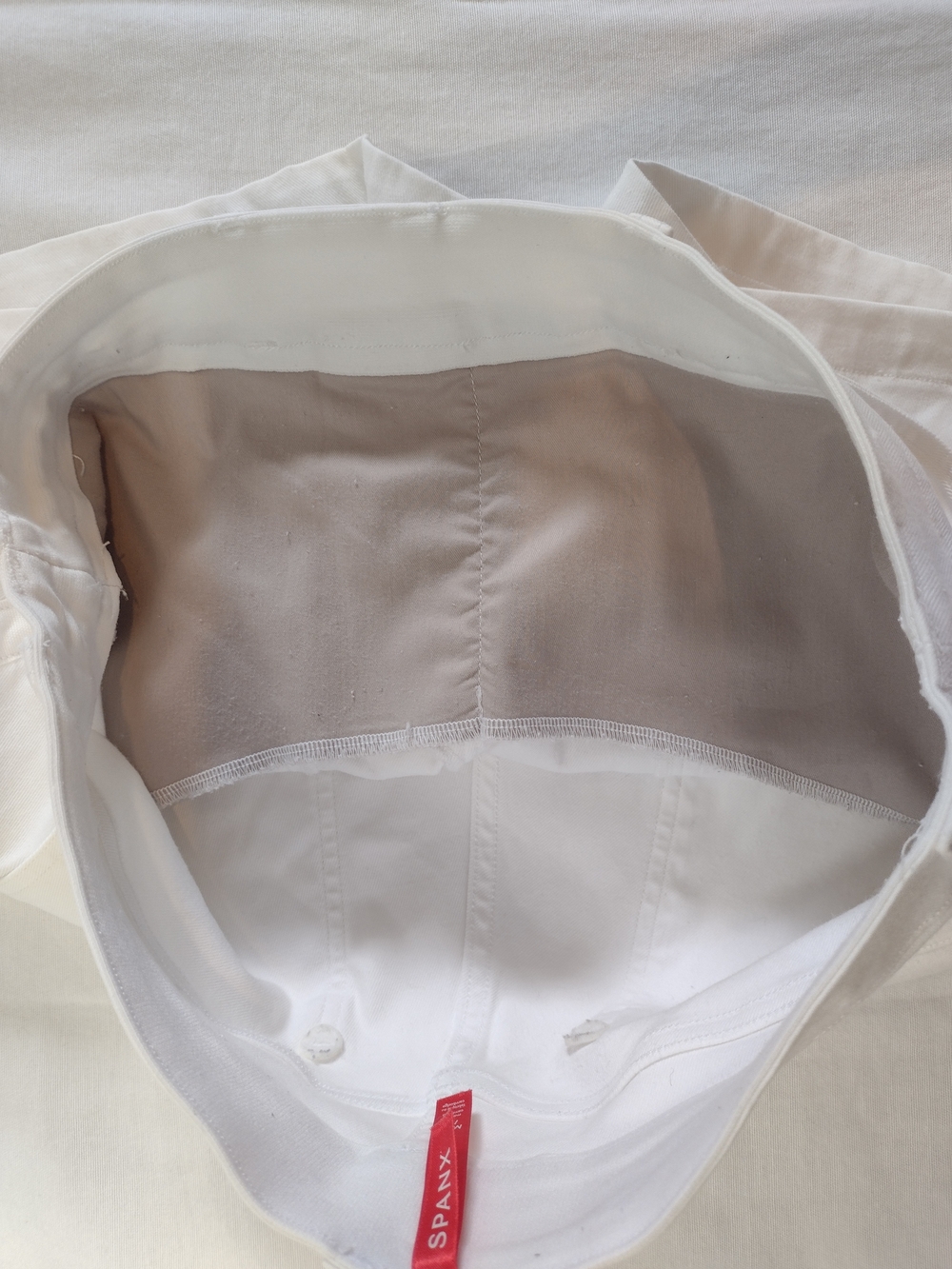 Spanx White Mid-Rise Stretch Twill Shorts Front Pocket Size M - Picture 7 of 11
